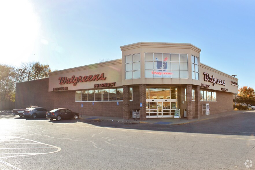 More Photos Of State St, East Saint Louis Unknown For Lease