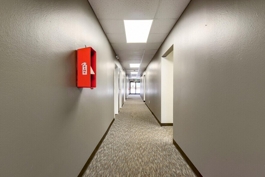 More Photos Of 19316 Goddard Ranch Ct, Morrison Office For Sale