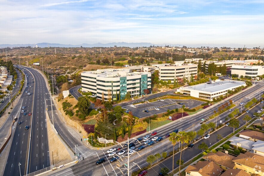 More Photos Of 5140-5150 W Goldleaf Cir, Los Angeles Office For Lease