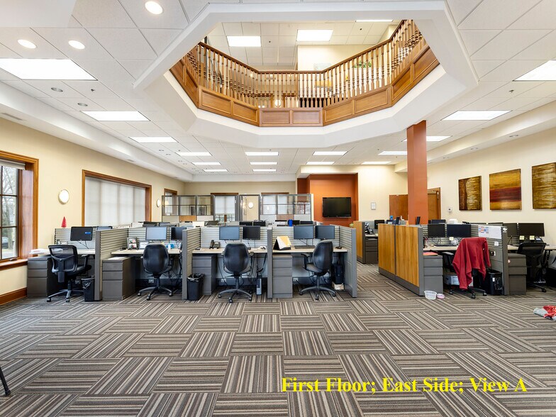 More Photos Of 739 North Ave, Glendale Heights Loft Creative Space For Lease