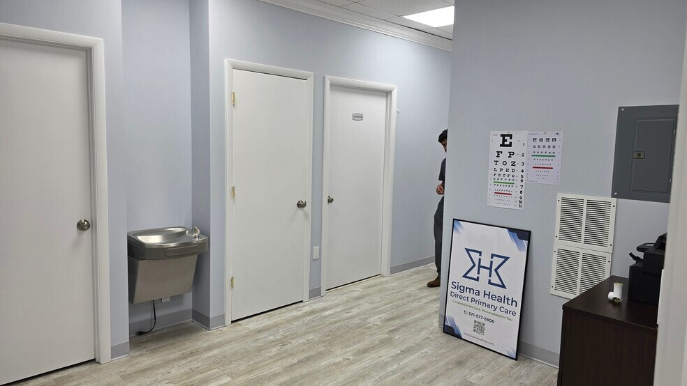 More Photos Of 44335 Premier Plz, Ashburn Medical For Sale