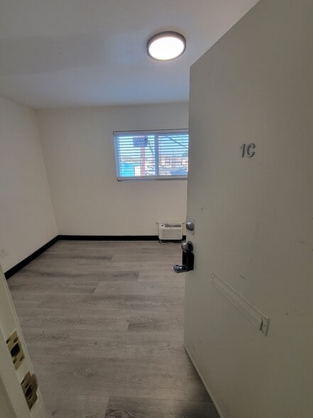 More Photos Of 2736-2742 W Orangethorpe Ave, Fullerton Loft Creative Space For Lease