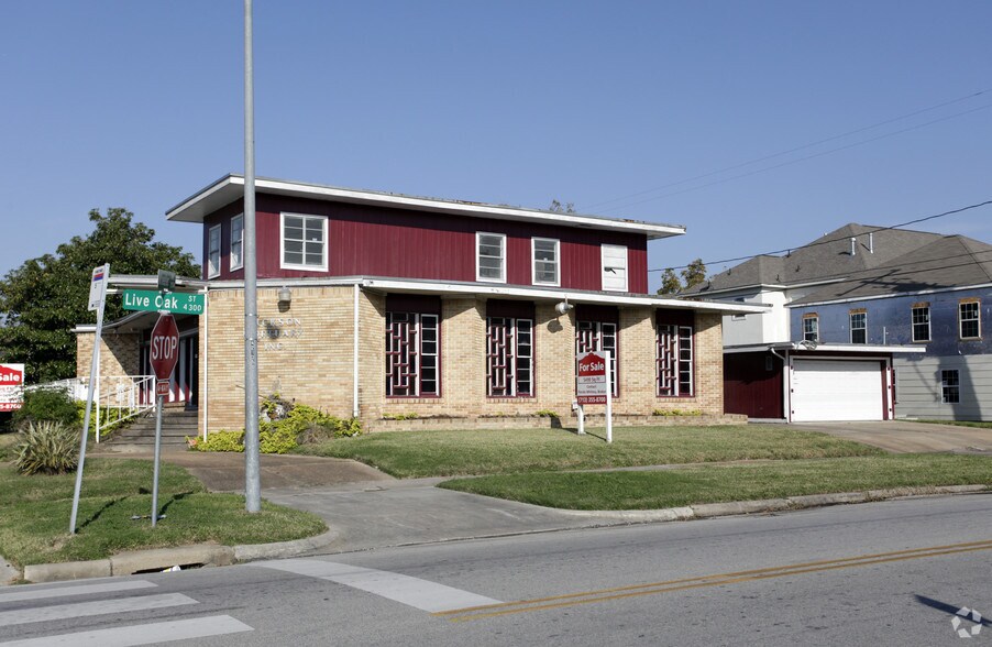 More Photos Of 2517 Wheeler St, Houston Funeral Home For Sale