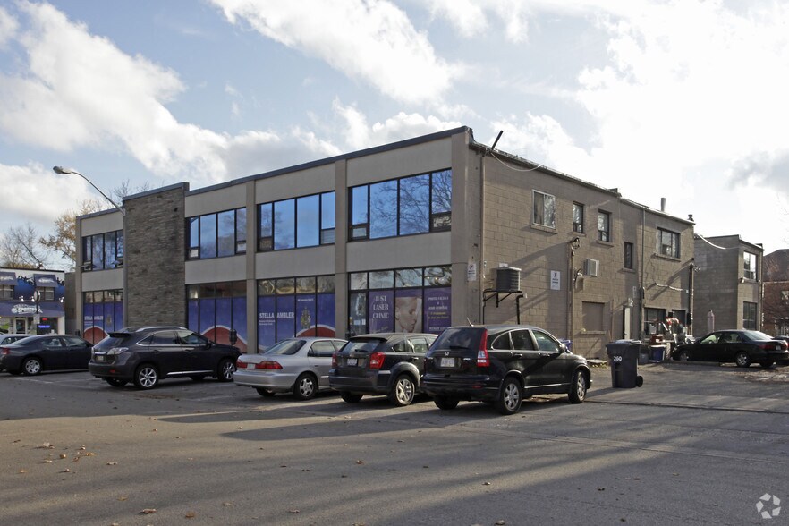 More Photos Of 252-260 Lakeshore Rd E, Mississauga Storefront For Lease