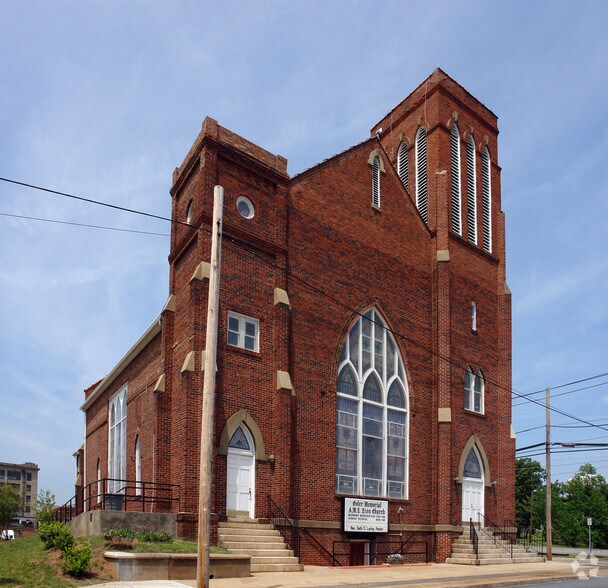 More Photos Of 630 Patterson Ave, Winston-Salem Religious Facility For Sale