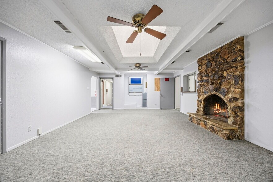 More Photos Of 2306 Ridge Rd, Rockwall Medical For Sale