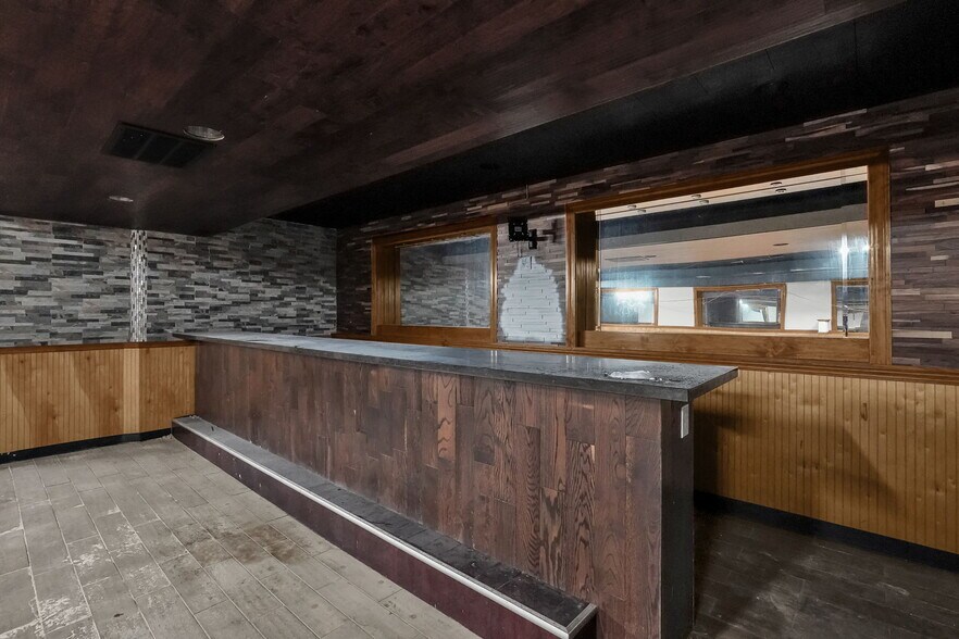 More Photos Of 1771-1773 W 5th Ave, Columbus Storefront Retail Residential For Sale