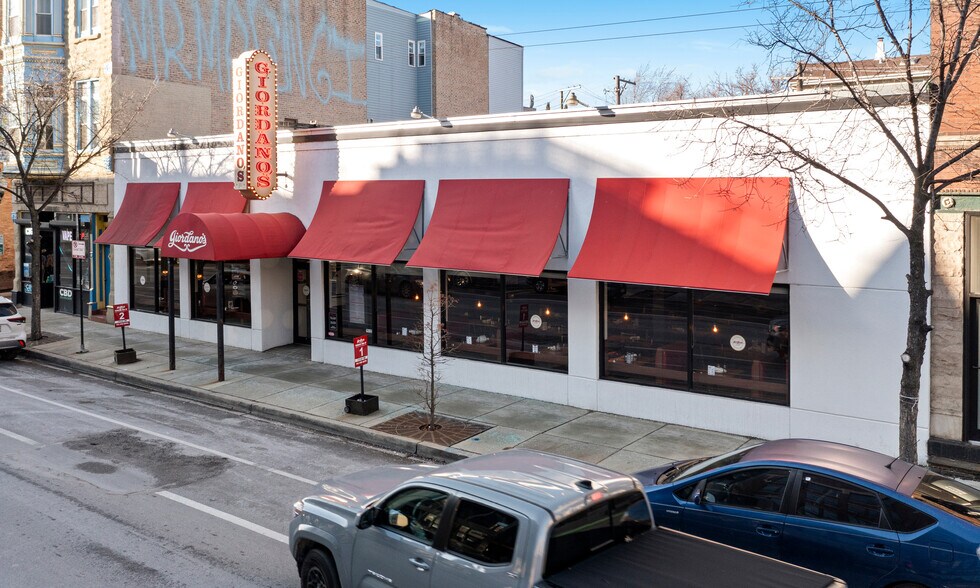 More Photos Of 1040 W Belmont Ave, Chicago Restaurant For Sale