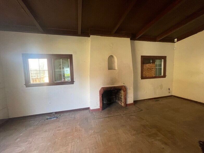 More Photos Of 2890 Concord Blvd, Concord Medical For Sale
