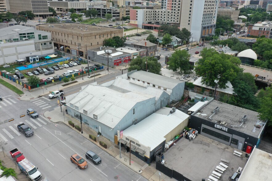 More Photos Of 701-713 Red River St, Austin Freestanding For Sale