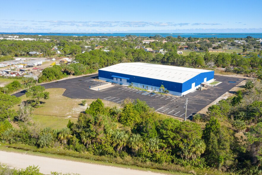 More Photos Of 7756 130th St, Sebastian Manufacturing For Sale