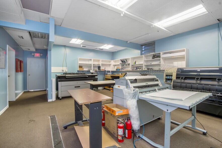 More Photos Of 3071 NW 64th Ave, Sunrise Warehouse For Sale