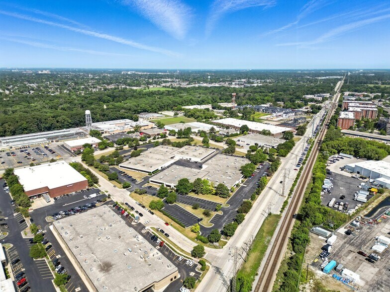 More Photos Of 8130 River Dr, Morton Grove Warehouse For Sale