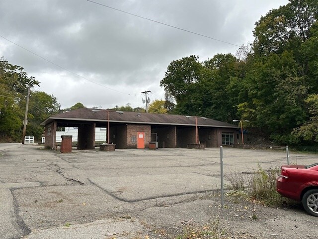 More Photos Of 2532 Baldwick Rd, Pittsburgh Specialty For Sale