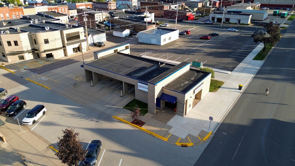 More Photos Of 1001 Superior Ave, Tomah General Retail For Sale