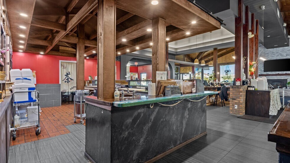 More Photos Of 2839 North Ave, Grand Junction Restaurant For Sale