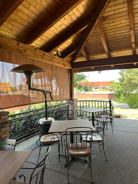 More Photos Of 753 Horizon Ct, Grand Junction Restaurant For Sale