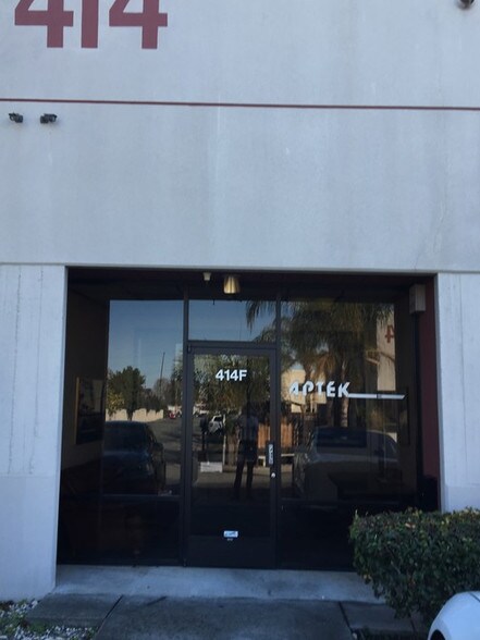 More Photos Of 414 Umbarger Rd, San Jose Warehouse For Sale