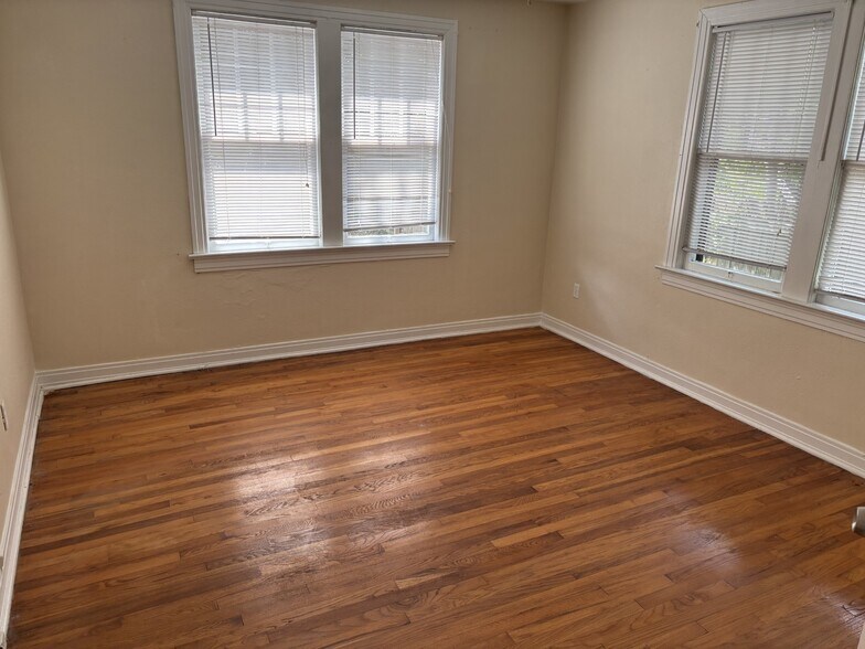 More Photos Of 5010 Blackburn St, Jacksonville Specialty For Sale