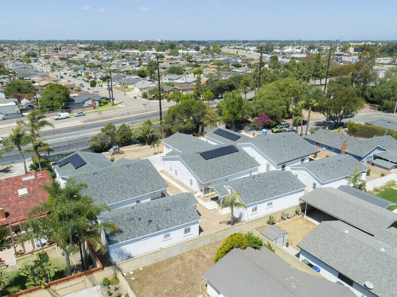 More Photos Of 7242 Valley View St, Buena Park Multifamily For Sale