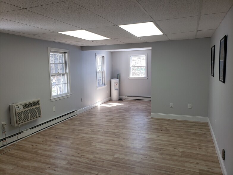 More Photos Of 420 Route 134, South Dennis Office For Sale