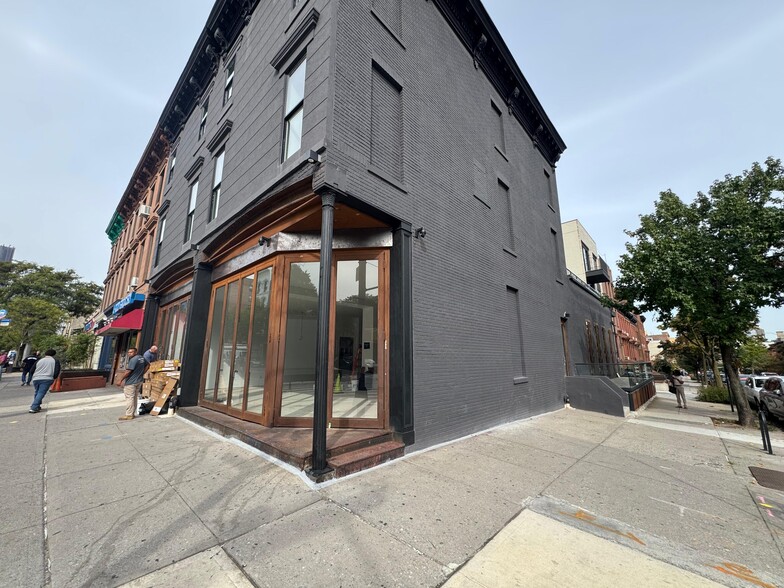 More Photos Of 459-461 Myrtle Ave, Brooklyn Storefront Retail Residential For Lease