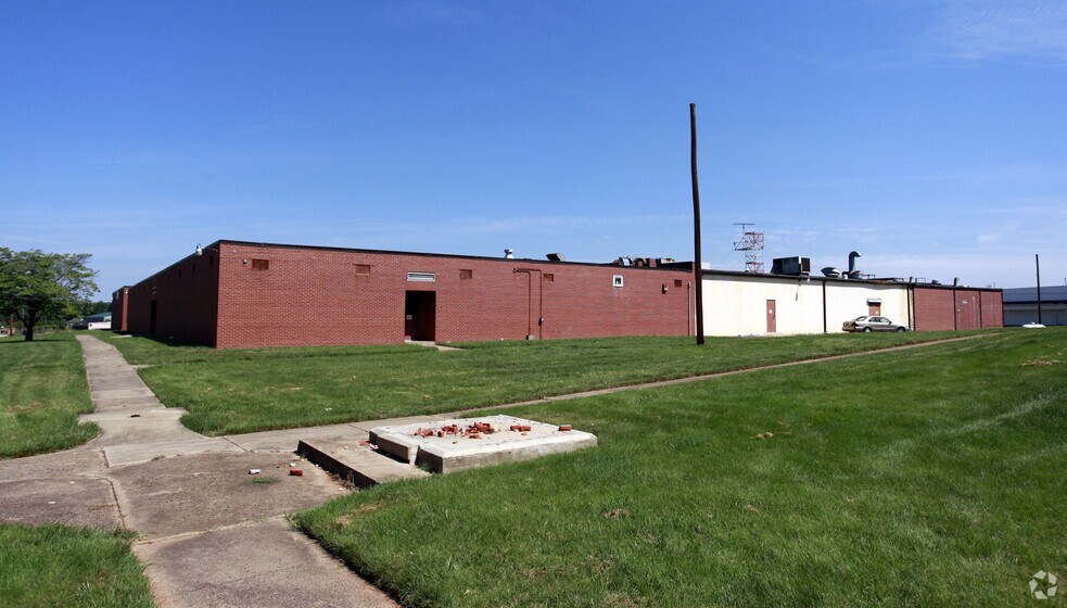 More Photos Of 7142 Lineweaver Rd, Warrenton Light Manufacturing For Lease