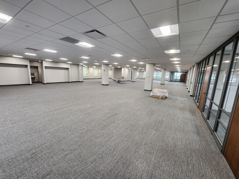 More Photos Of 2223 2nd Ave, Kearney Office For Lease