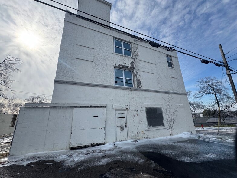 More Photos Of , Old Hickory General Retail For Sale