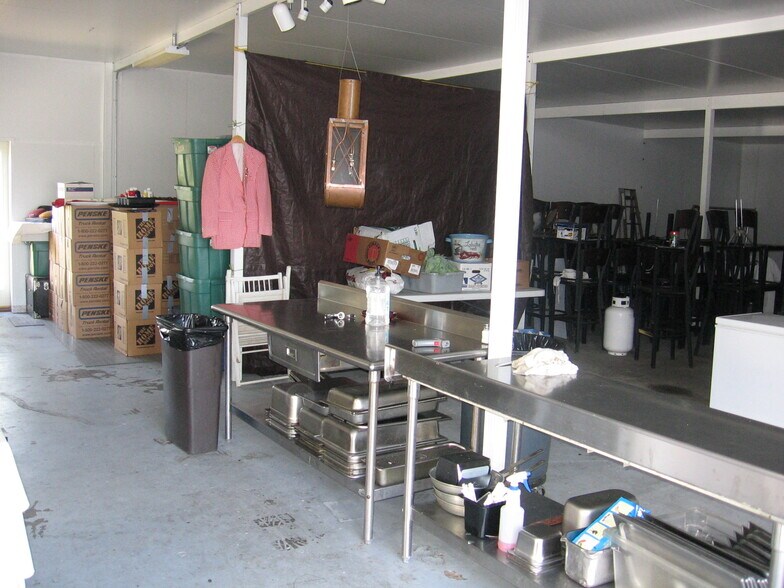 More Photos Of 4914 S Macdill Ave, Tampa Restaurant For Lease