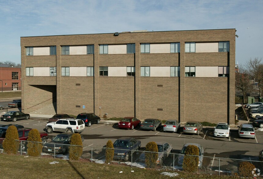 More Photos Of 1229-1251 Albany Ave, Hartford Office For Lease