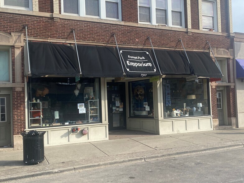 More Photos Of 7345 Madison St, Forest Park Apartments For Lease