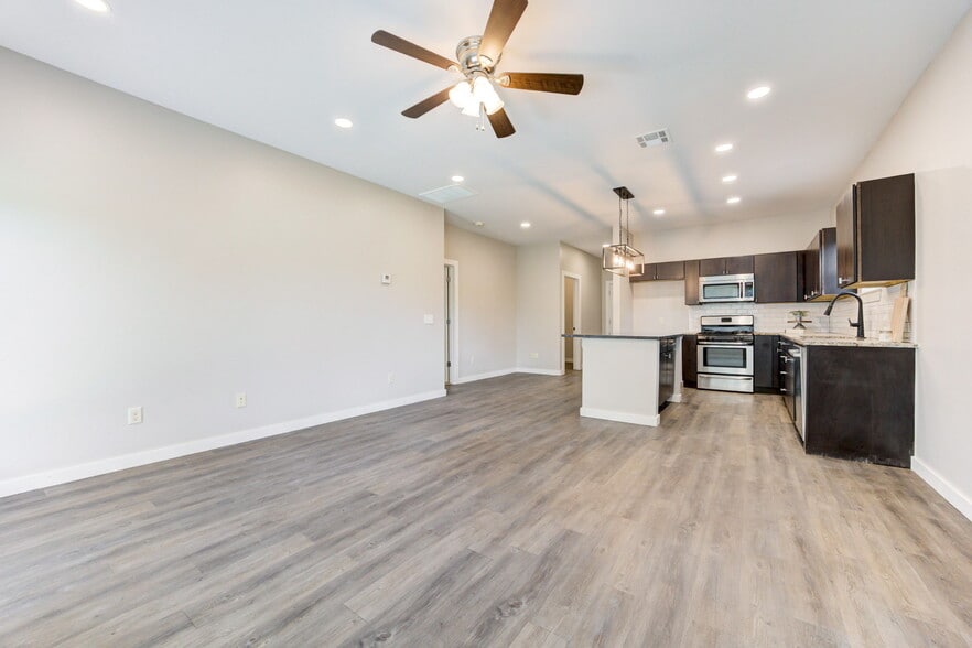 More Photos Of , Edmond Multifamily For Sale