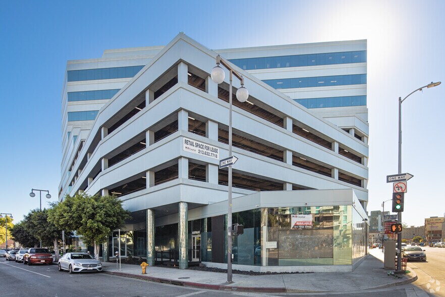 More Photos Of 420 E 3rd St, Los Angeles Medical For Lease