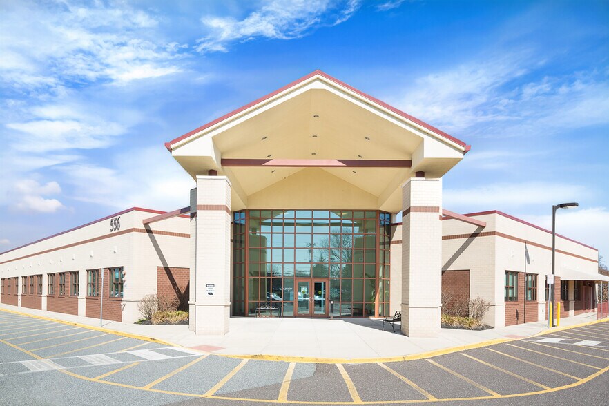 Primary Photo Of 556 Egg Harbor Rd, Sewell Medical For Lease