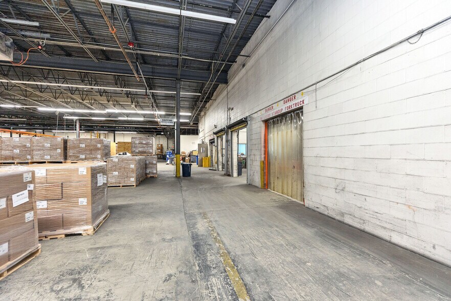 More Photos Of 370 Monument Rd, Hinsdale Manufacturing For Sale