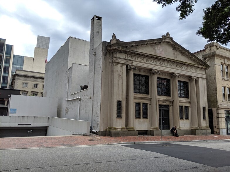 More Photos Of 127 Bank St, Norfolk Office For Lease