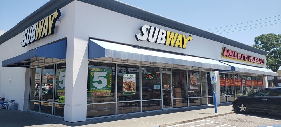 More Photos Of 7800-7844 Long Point Rd, Houston Unknown For Lease