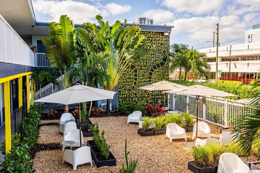 More Photos Of 3530 Biscayne Blvd, Miami Hotel For Sale