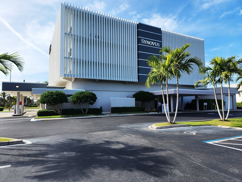 Primary Photo Of 2400 Tamiami Trl N, Naples Office For Lease