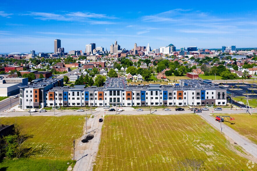 More Photos Of 490 Broadway St, Buffalo Apartments For Lease