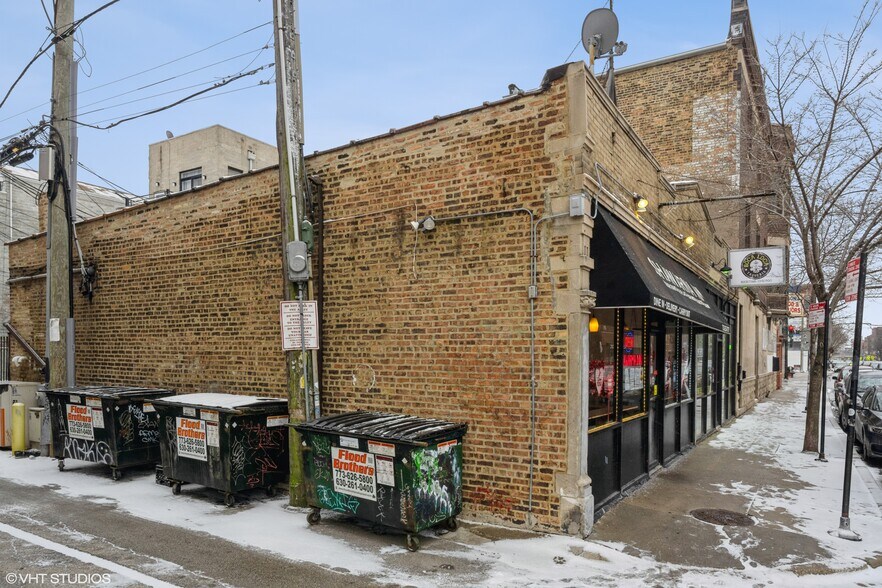 More Photos Of 1956 W Armitage Ave, Chicago Storefront Retail Residential For Sale