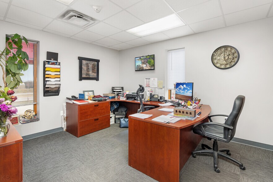 More Photos Of 22705 Highway 65, Sedalia Warehouse For Sale