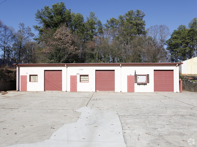 More Photos Of 1732 Veterans Memorial Hwy, Austell Flex For Sale