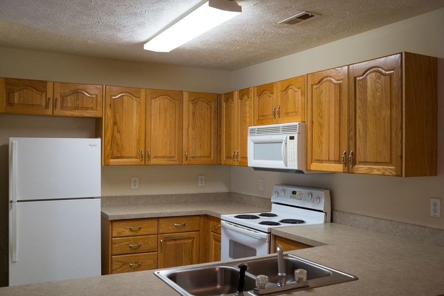More Photos Of 3605 Sapphire Rd, Fayetteville Apartments For Sale