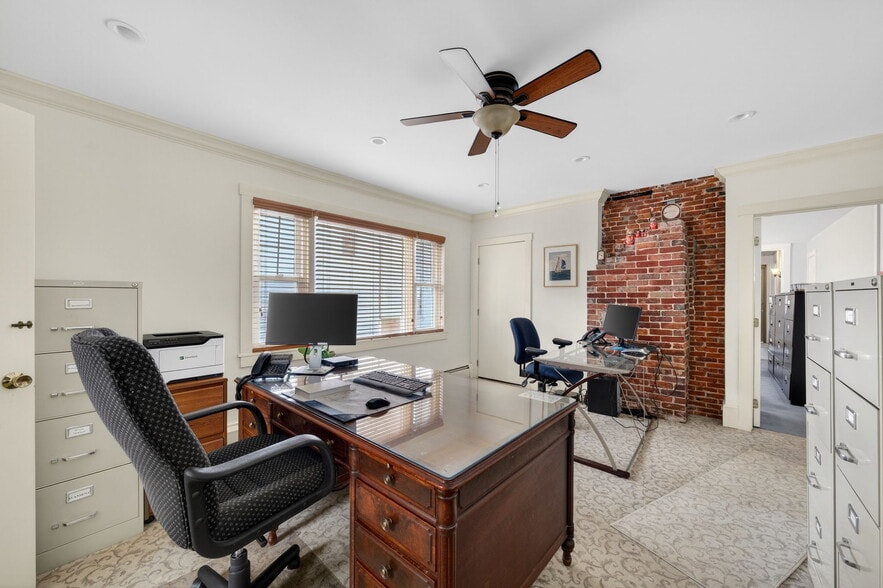 More Photos Of 446 County St, New Bedford Office For Sale
