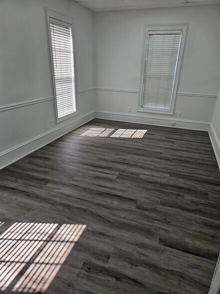 More Photos Of 7171 Jonesboro Rd, Morrow Office For Lease