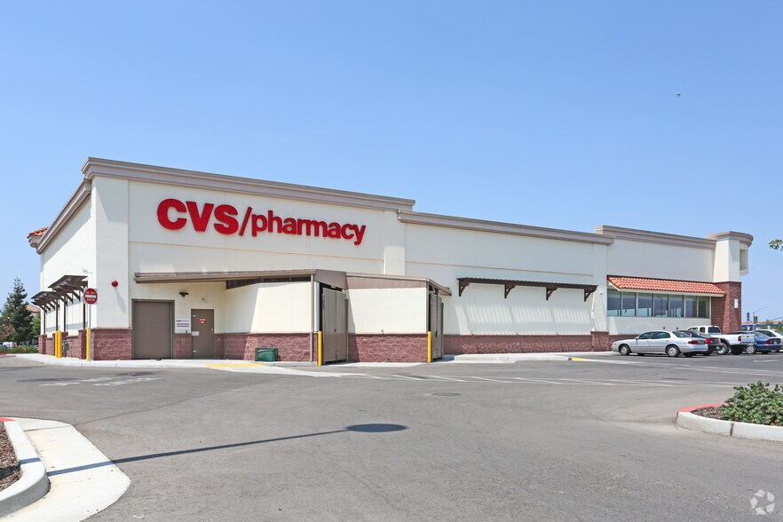 More Photos Of 474 Winton Pky, Livingston Drugstore For Sale