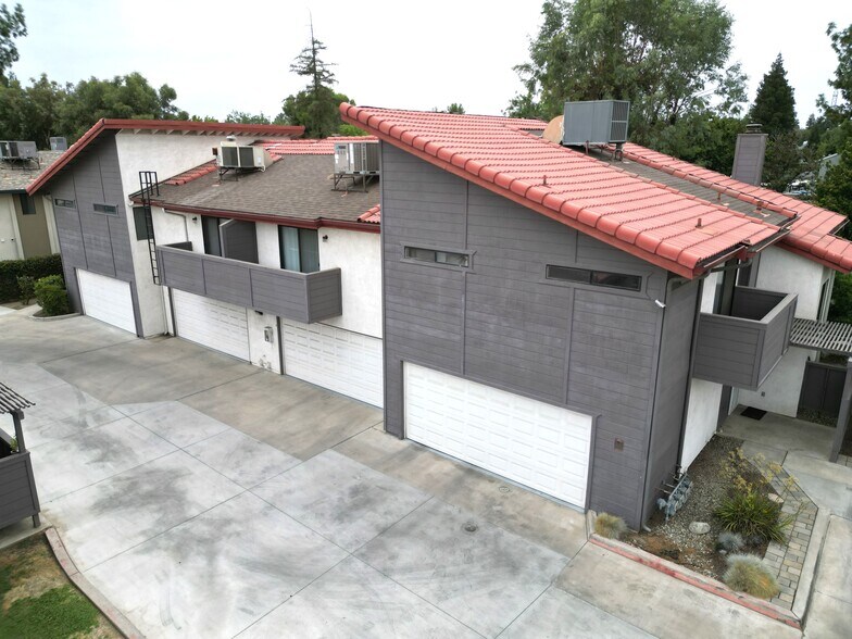 More Photos Of 2408 Gosford Rd, Bakersfield Apartments For Sale