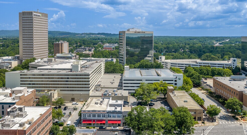 More Photos Of 105 E North St, Greenville Office For Lease